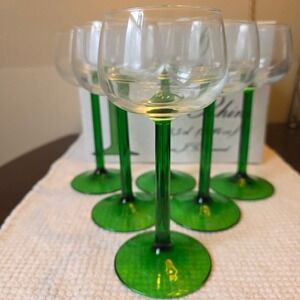 Vintage Luminarc "Vin du‎ Rhin" Green Stem Wine Glasses Set of 6 New in Box